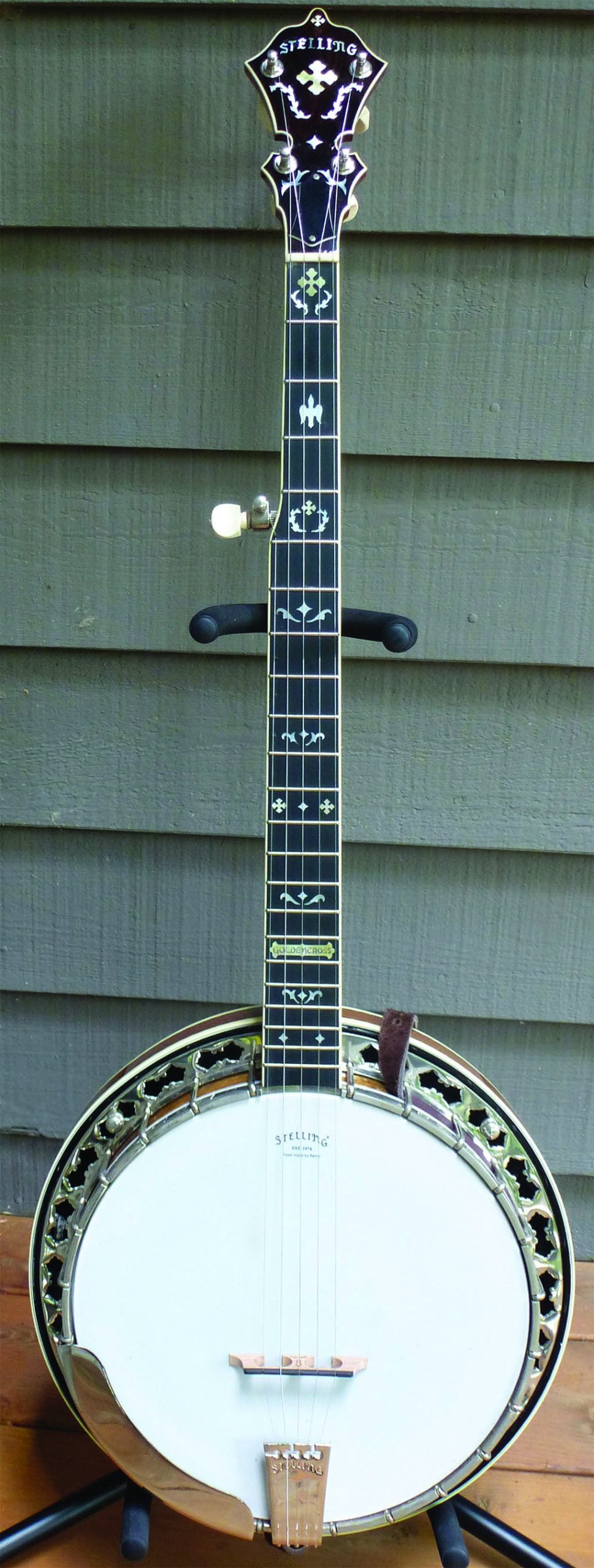 The rebuilt Stelling Golden Cross