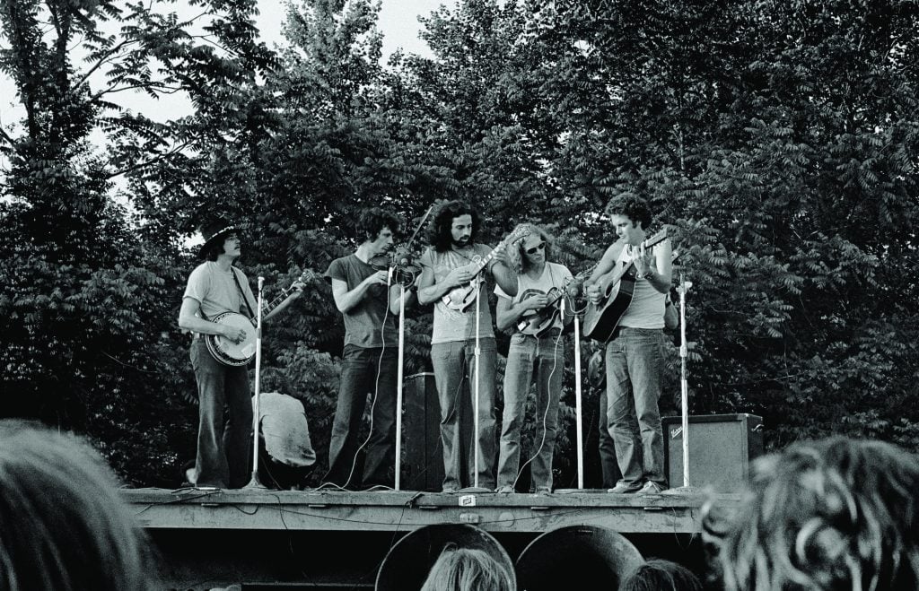 Butch Robins, John Hartford, David Grisman, Sam Bush, and Peter Rowan.   Photo by Phil Zimmerman  Courtesy of the Bluegrass Music Hall of Fame & Museum.