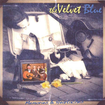 rr-Velvet-Blue
