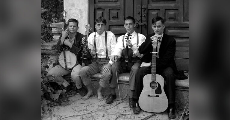Mad Mountain Ramblers, 1963 (left to right): Bob Warford, Chris Darrow, David Lindley, Steve Cahill.