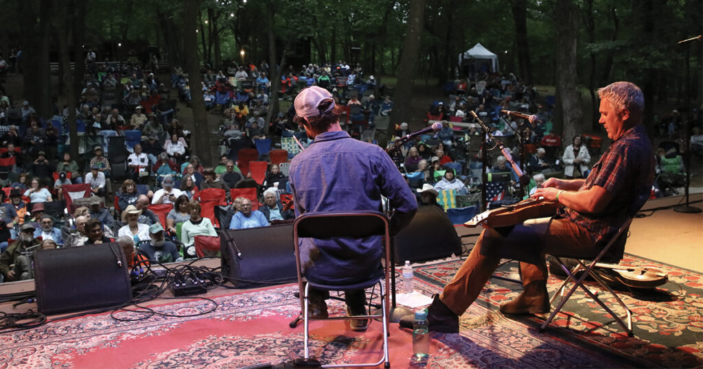 All photos Courtesy of Ross Willits, Executive Director of the Minnesota Bluegrass and Old-Time Association