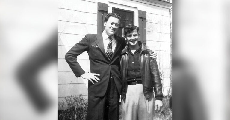 Jim Lunsford (right) with Don Gibson, 1950.