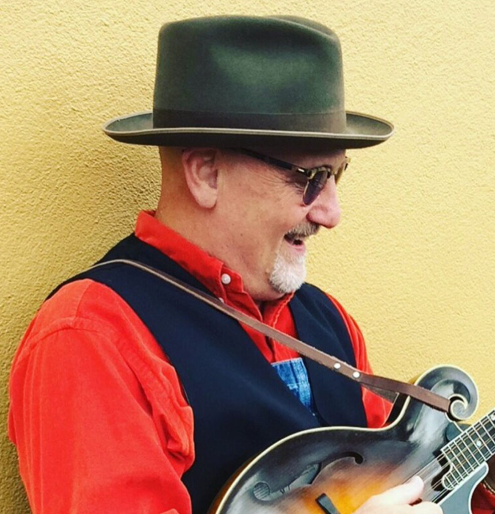 Mike Compton // Photo by Jon Partipilo