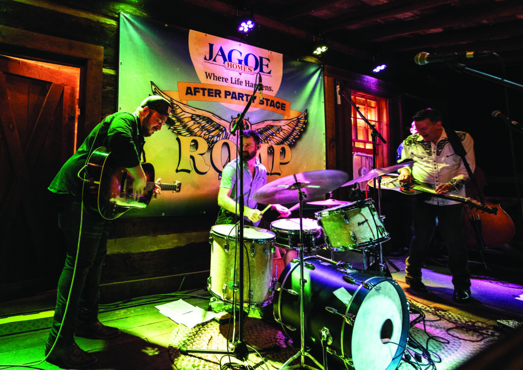 Trey Hensley and Rob Ickes performing at the ROMP festival.  //  Photo by Alex Morgan Imaging